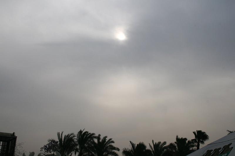 eg07_042606400_j_a.jpg - The sun rarely penetrated the clouds/pollution/mist in Cairo