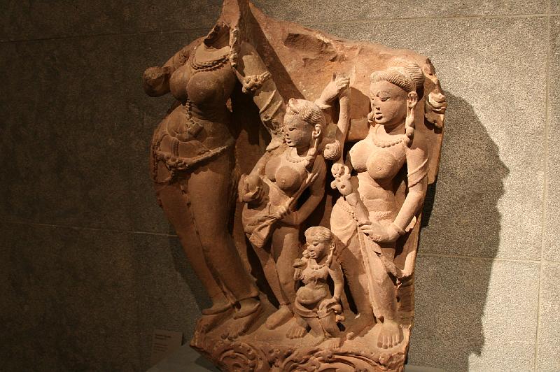 mg07_100112422_j.jpg - River divinity (Yamuna?), Madhya Pradesh or Rajasthan (?), 8th-9th century, sandstone