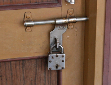 Indian door lock