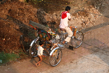 Rickshaw helper