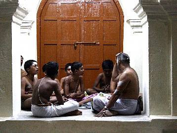 Hindu singing pratice