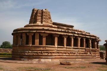 Durga Temple apse