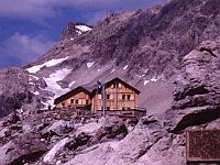 Totalp-Hütte with the Scesaplana "crater" in the background  sj94 52a017 rcb