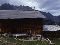 Another old farm building  sj87 34b044