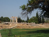 The grounds of Archaea Nemea are like a well-tended garden, with atmospheric columns in the background.  gr17 091013160 k