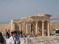 Swedish tourist in front of the Propylaia.  gr17 090911100 k