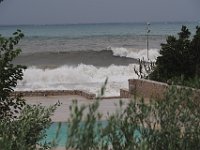 The next day, we had waves over a meter high and ...  gr18 092911520 k